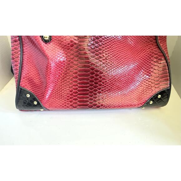 Samantha Brown Red Croc Embossed Large Travel Tote Bag - Picture 3 of 7